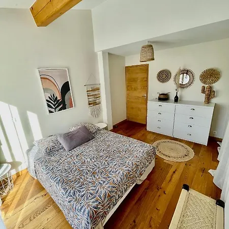 Au Coeur Des Vignes Avec Jacuzzi Prive Villa *