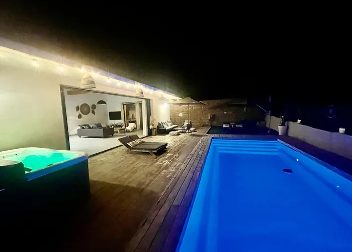 Au Coeur Des Vignes Avec Jacuzzi Prive * Cassis