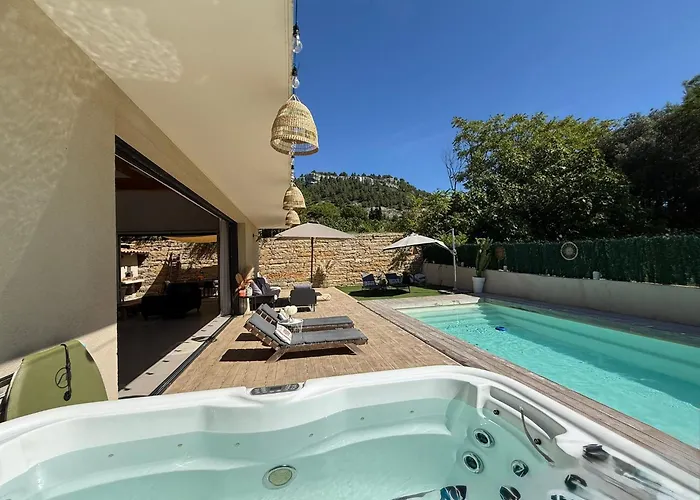 Willa Au Coeur Des Vignes Avec Jacuzzi Prive